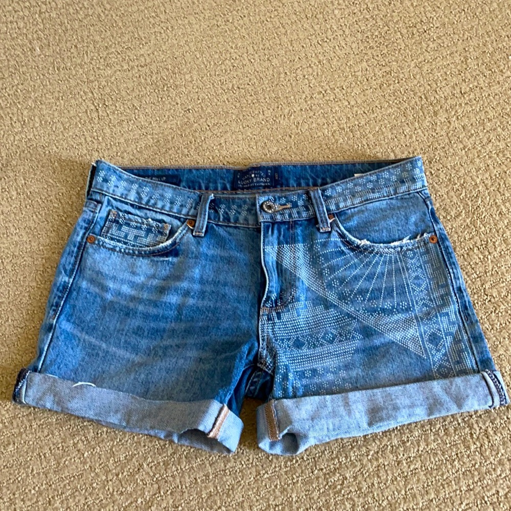 Denim rolled shorts